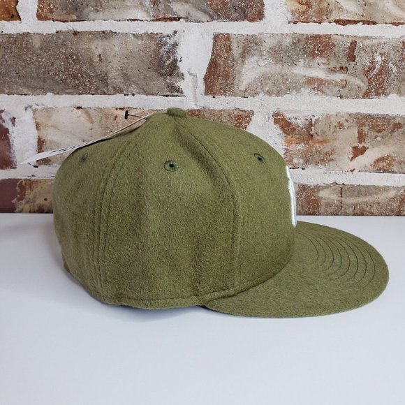 New Era 59FIFTY NY Yankees Urban Outfitters Fitted Hat 7 1/4 Wool Green Olive - Picture 4 of 10